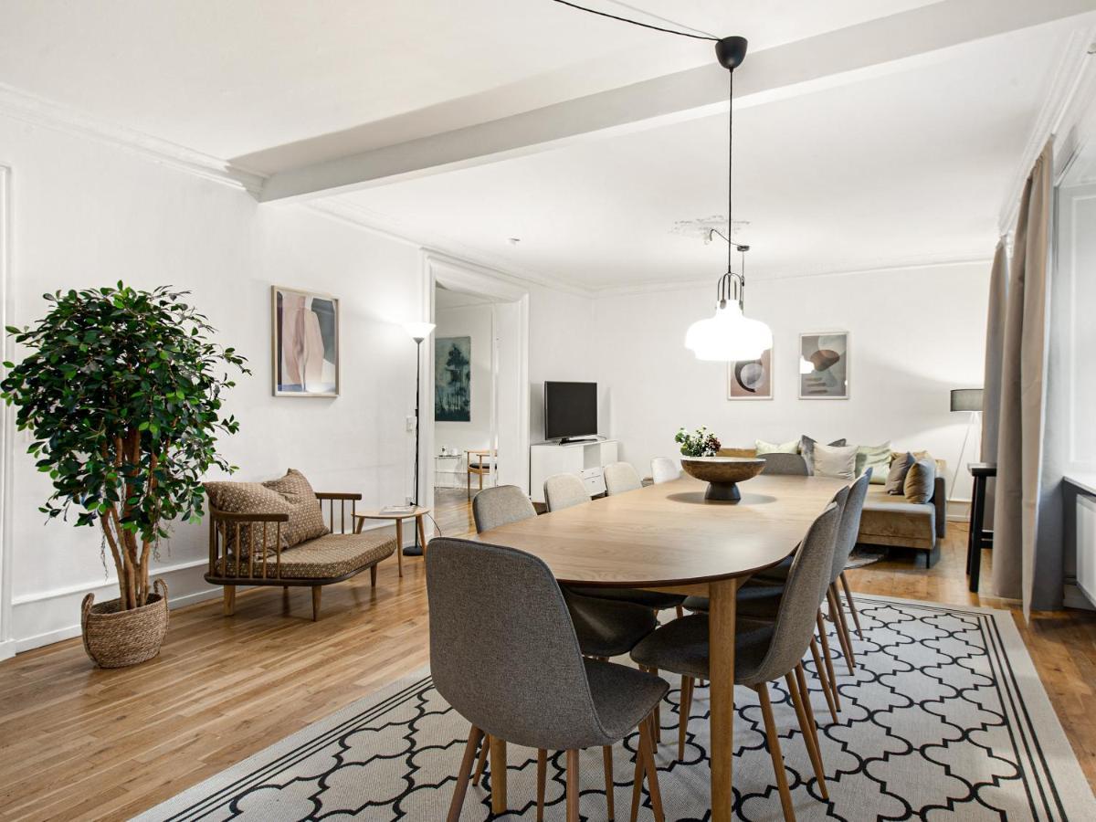 Sanders Stage - Enchanting Four-Bedroom Apartment Near Nyhavn Copenhaga Exterior foto