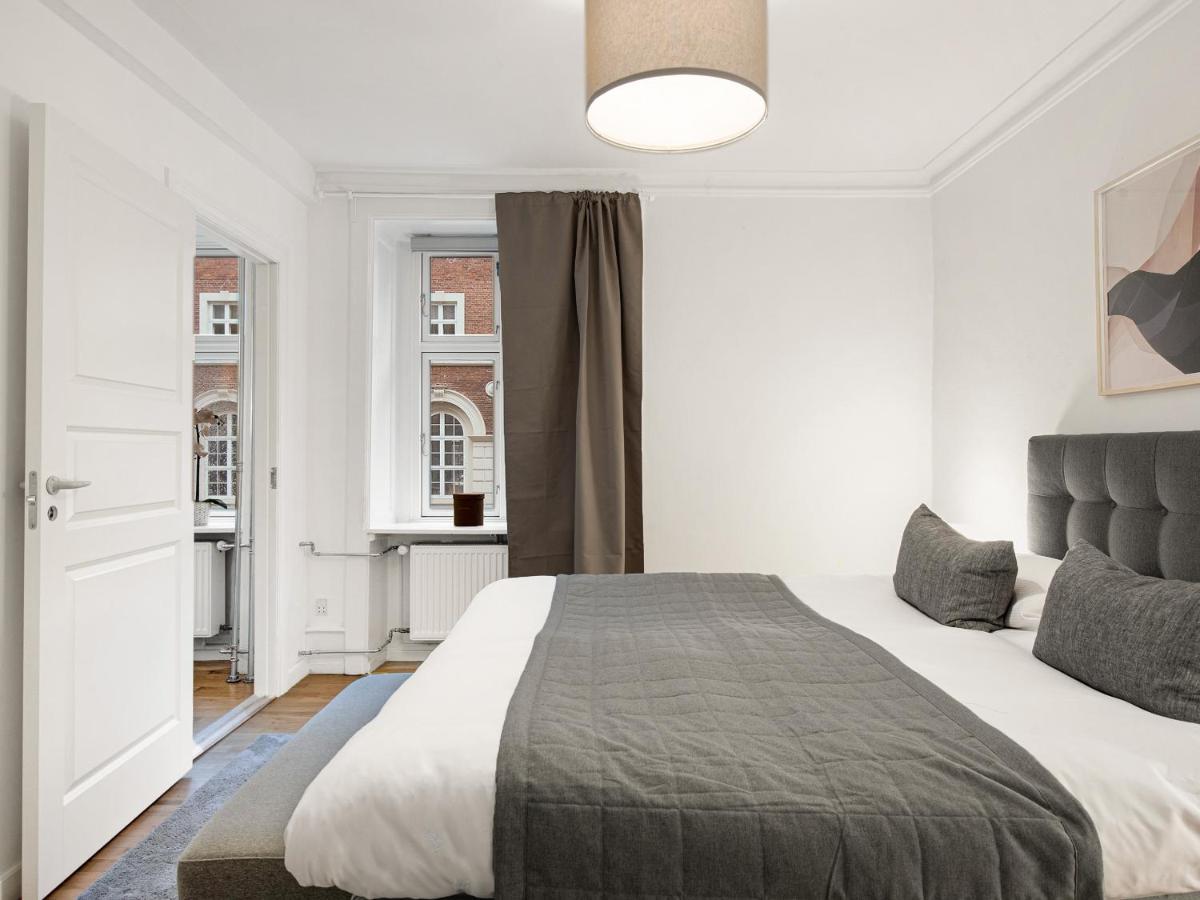 Sanders Stage - Enchanting Four-Bedroom Apartment Near Nyhavn Copenhaga Exterior foto