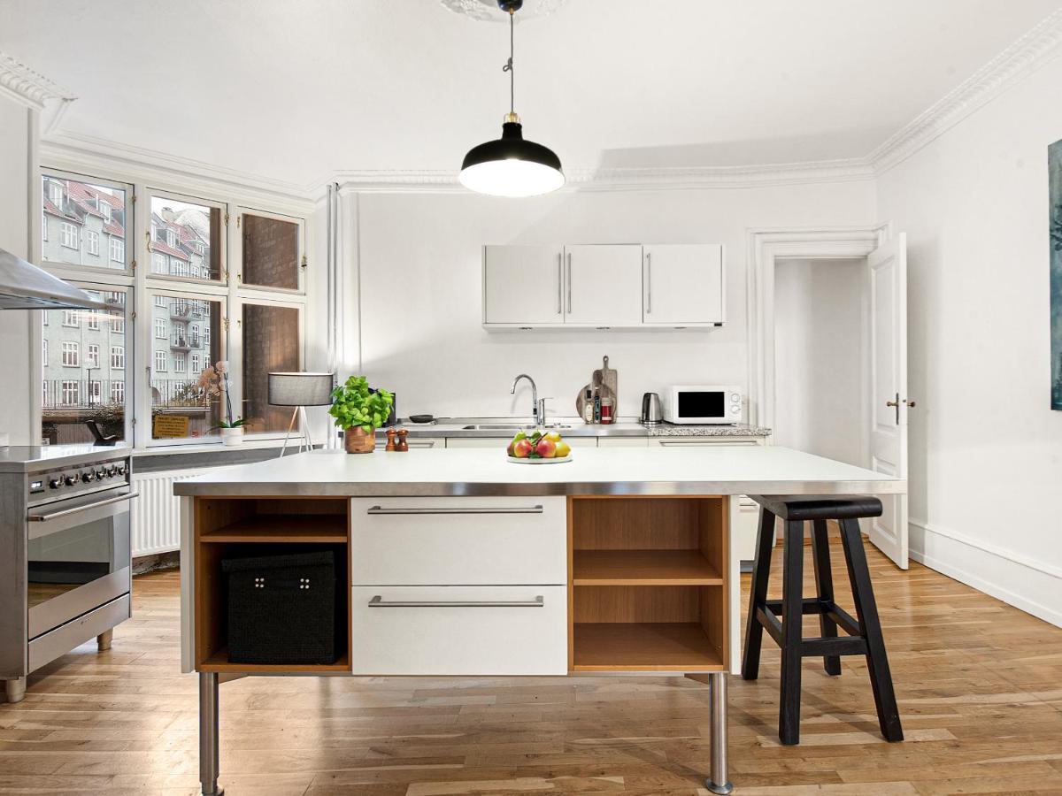 Sanders Stage - Enchanting Four-Bedroom Apartment Near Nyhavn Copenhaga Exterior foto